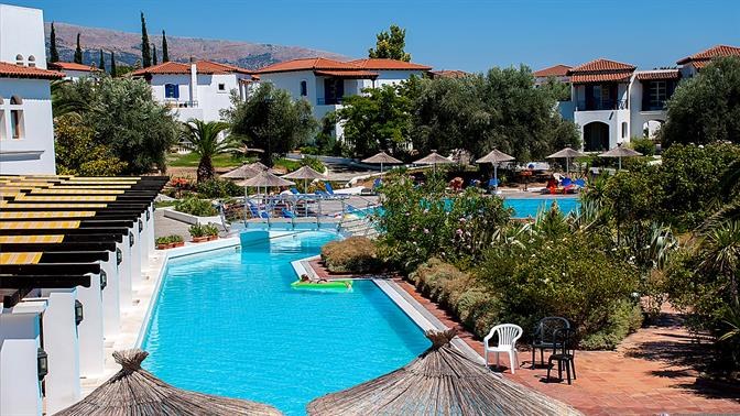 Οικονομικά δωμάτια στην Εύβοια με θέα στη θάλασσα